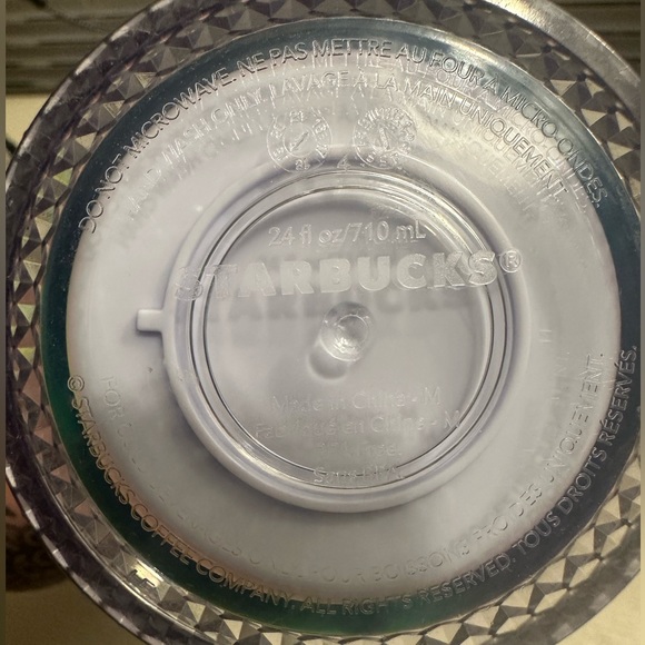 Rainbow studded Starbucks tumbler 2020 pride collection - Picture 3 of 3